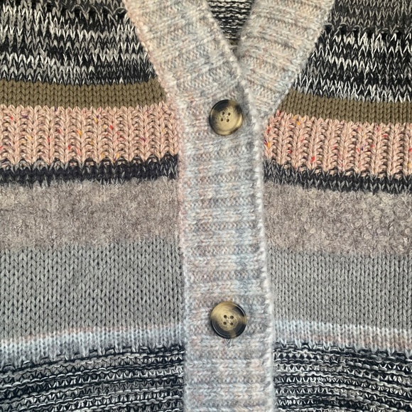 Cabi Boyfriend Button Cardigan Sweater Sz.M Neutral Browns Gray - Picture 7 of 11
